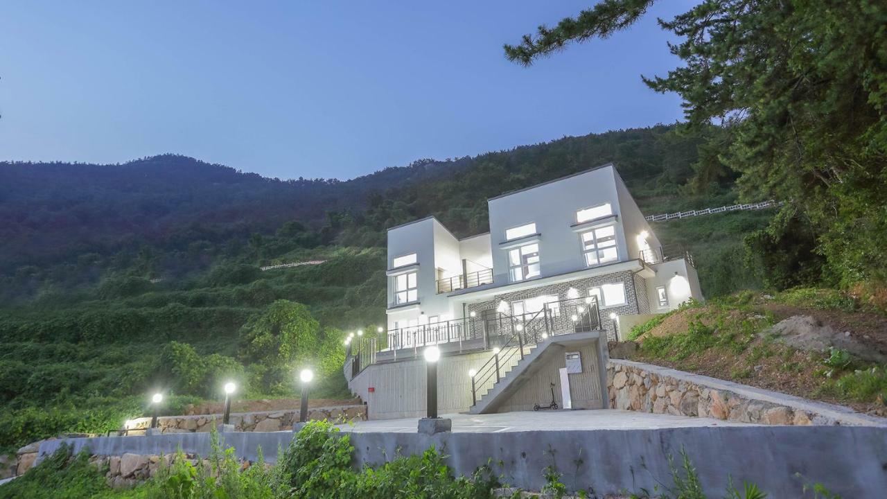 Villa Oneday Namhae Exterior foto